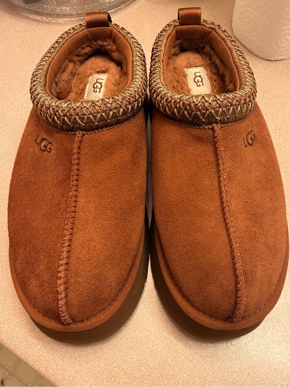 Ugg Tasman platform slippers size 8